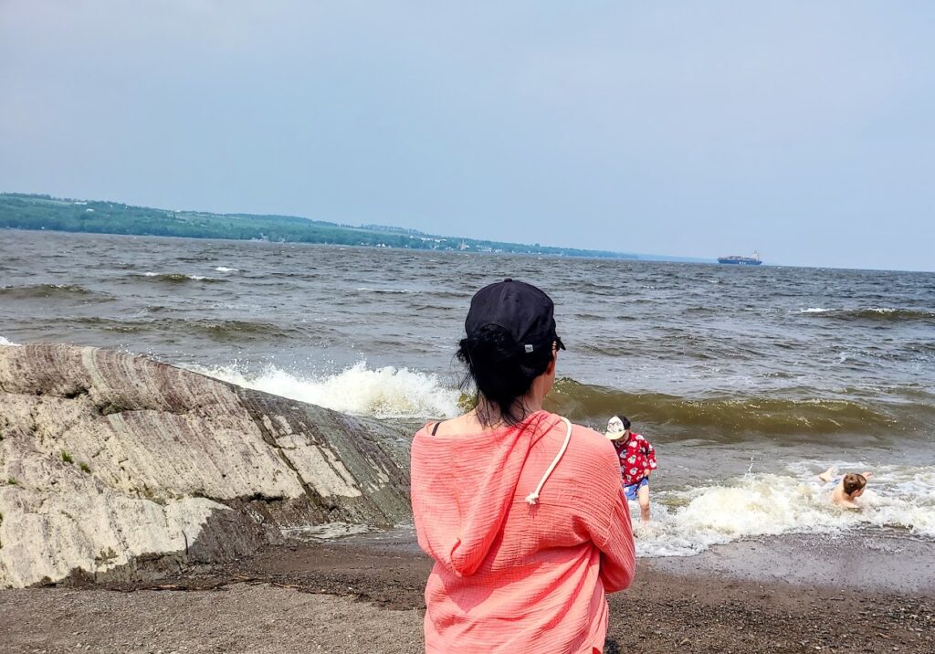 joanie belzile coach en psychologie positive RESPIRE reprends ton souffle maman fondatrice repospourmaman